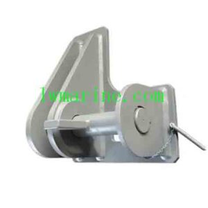 Marine Mooring and Towing Bracket